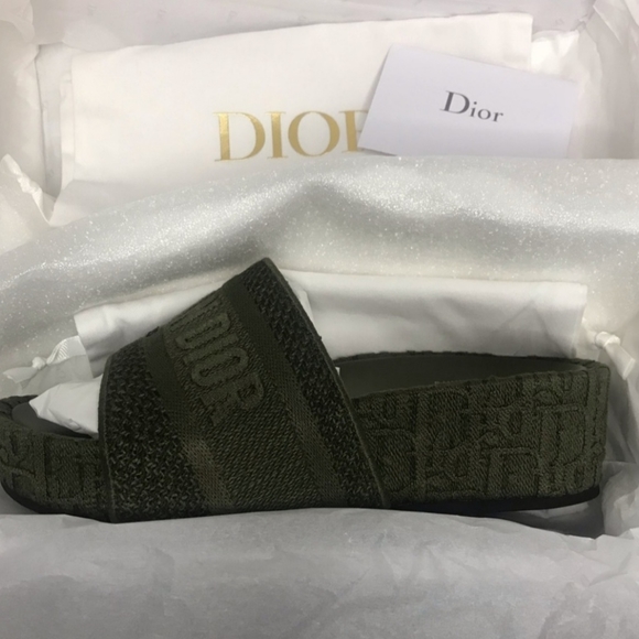 ‼️SOLD‼️Dior Dway Sandals - Picture 6 of 6